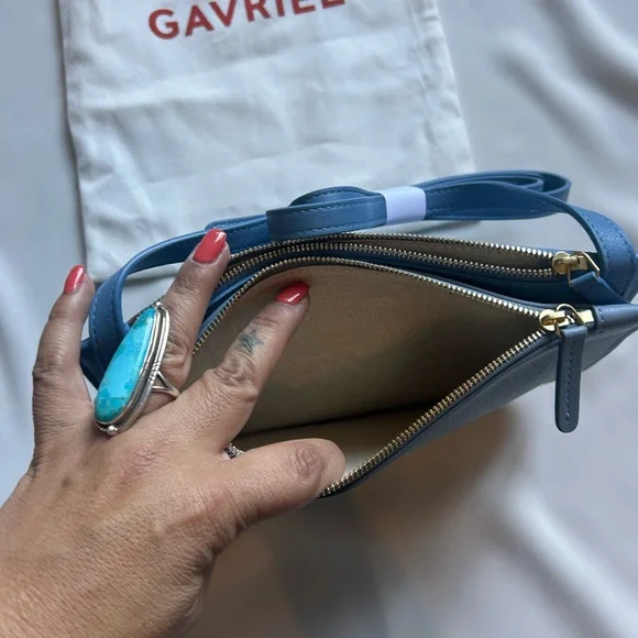 Mansur Gavriel Sky Blue Leather Shoulder Bag - Picture 4 of 6